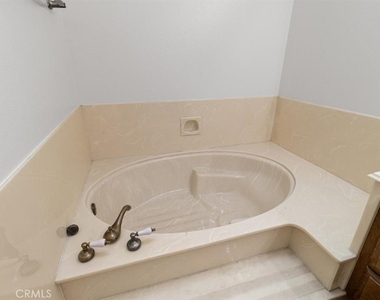 480 -101 Kakkis Drive - Photo Thumbnail 52