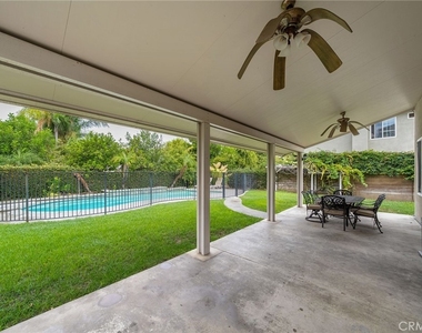 24 Silveroak - Photo Thumbnail 48