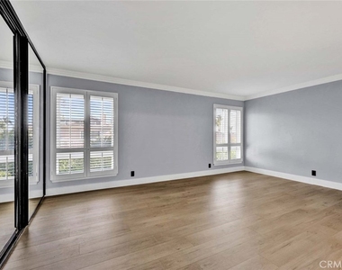 9882 Kings Canyon Drive - Photo Thumbnail 22