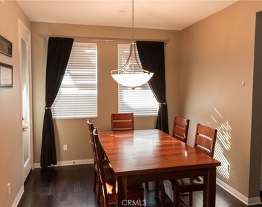 46 Meridian Drive - Photo Thumbnail 5