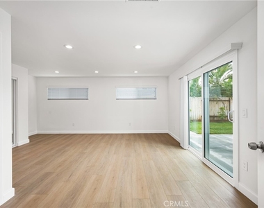 9282 Winterwood Circle - Photo Thumbnail 22