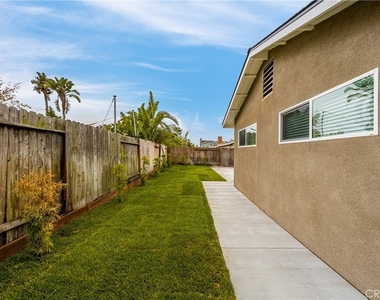 9282 Winterwood Circle - Photo Thumbnail 19