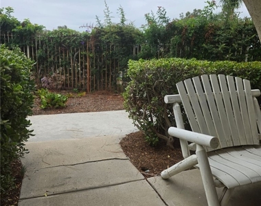 23395 La Crescenta - Photo Thumbnail 10