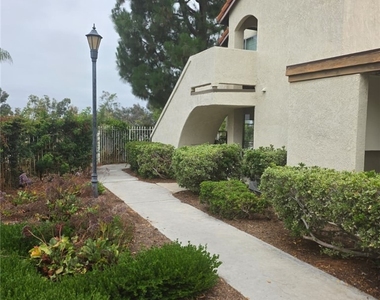 23395 La Crescenta - Photo Thumbnail 1