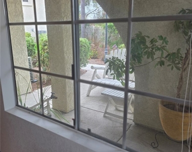23395 La Crescenta - Photo Thumbnail 8