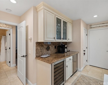 30902 Clubhouse Drive - Photo Thumbnail 15