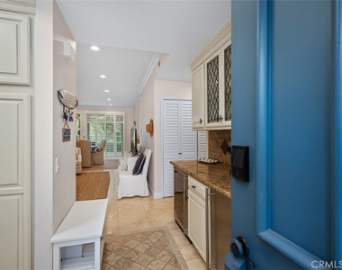 30902 Clubhouse Drive - Photo Thumbnail 6