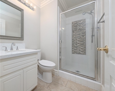 18571 Amalia Lane - Photo Thumbnail 15