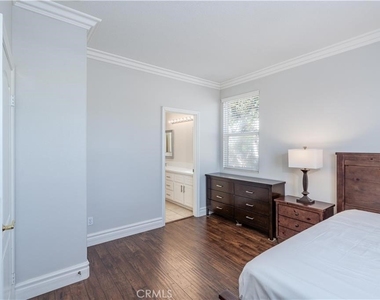 18571 Amalia Lane - Photo Thumbnail 26