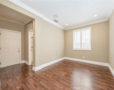 18571 Amalia Lane - Photo Thumbnail 14