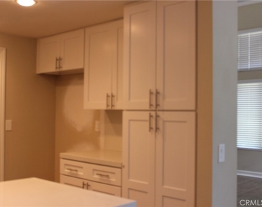 22285 Newbridge Drive - Photo Thumbnail 6
