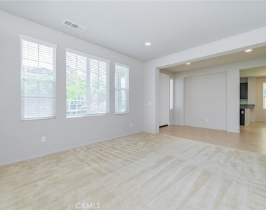 3151 E Chip Smith Way - Photo Thumbnail 4