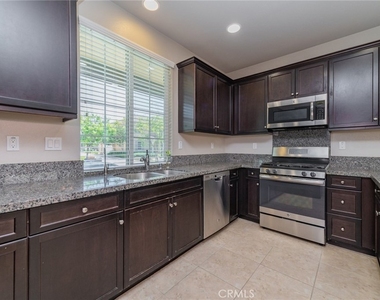 3151 E Chip Smith Way - Photo Thumbnail 6