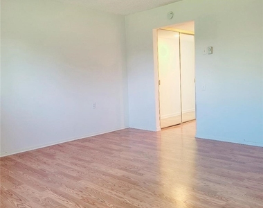 5515 W Paseo Del Lago W - Photo Thumbnail 7