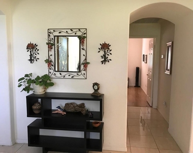 7908 Calle Oliva - Photo Thumbnail 5