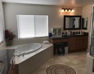 7908 Calle Oliva - Photo Thumbnail 14