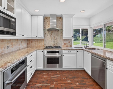 1377 Camino Teresa - Photo Thumbnail 8