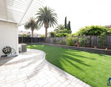 3556 Lisbon Drive - Photo Thumbnail 23