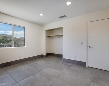 7412 Deer Trail - Photo Thumbnail 13