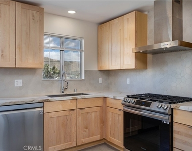 7412 Deer Trail - Photo Thumbnail 8