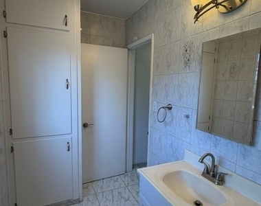 1717 N Berendo - Photo Thumbnail 11