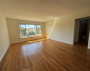 1138 Western Avenue - Photo Thumbnail 5