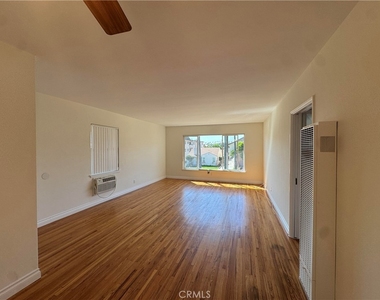 1138 Western Avenue - Photo Thumbnail 4