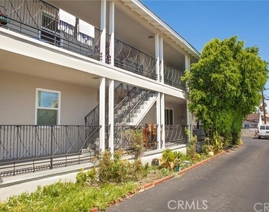 1138 Western Avenue - Photo Thumbnail 2