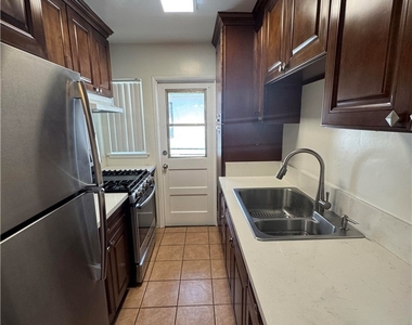 1138 Western Avenue - Photo Thumbnail 6