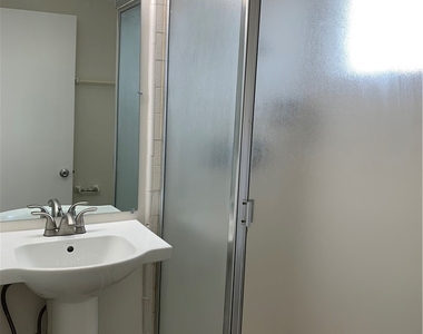 656 Lemar Park Drive - Photo Thumbnail 10