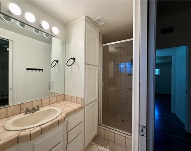 832 S Prospero Drive - Photo Thumbnail 15