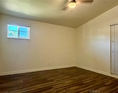 832 S Prospero Drive - Photo Thumbnail 9
