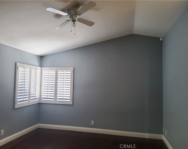 25540 Pembrook - Photo Thumbnail 13