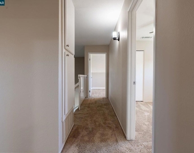 1359 Shade Oak Ln - Photo Thumbnail 20