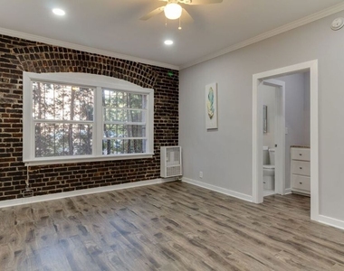 730 S Catalina Street - Photo Thumbnail 2