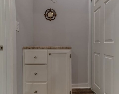 730 S Catalina Street - Photo Thumbnail 15