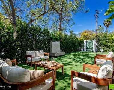 100 S La Jolla Avenue - Photo Thumbnail 30