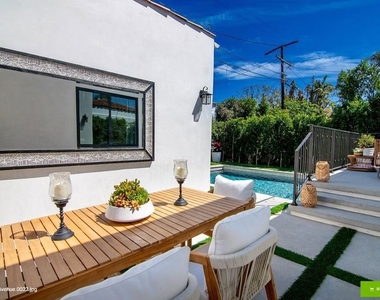 100 S La Jolla Avenue - Photo Thumbnail 29