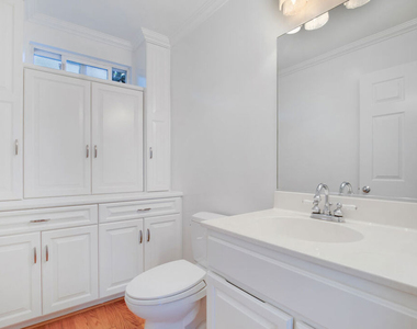3855 Rambla Pacifico - Photo Thumbnail 7