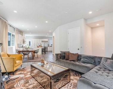 12646 W Seacoast Place - Photo Thumbnail 13