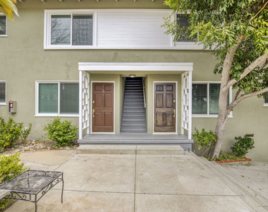 16144 W Sunset Boulevard - Photo Thumbnail 3