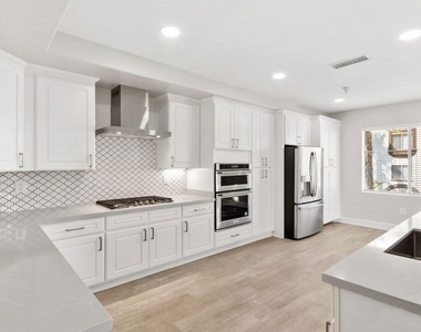 6280 W 3rd Street - Photo Thumbnail 6