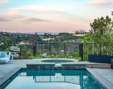 930 N Tigertail Road - Photo Thumbnail 22