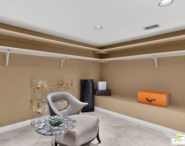216 Kavenish Drive - Photo Thumbnail 20