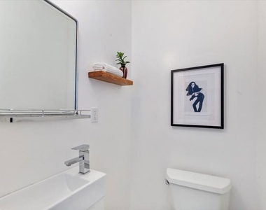 3312 Berkeley Avenue - Photo Thumbnail 15