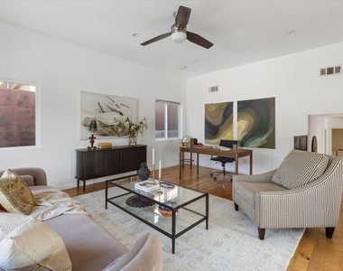 3312 Berkeley Avenue - Photo Thumbnail 3