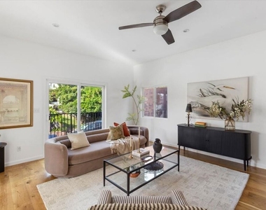3312 Berkeley Avenue - Photo Thumbnail 2