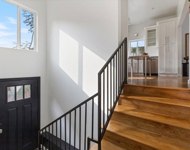 3312 Berkeley Avenue - Photo Thumbnail 10