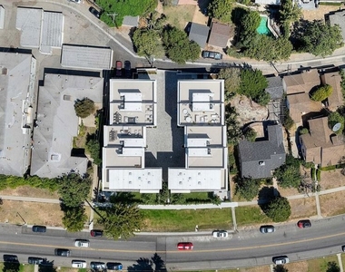 3222 S Barrington Avenue - Photo Thumbnail 16