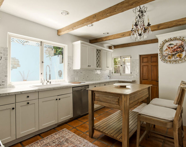 1407 N Beverly Drive - Photo Thumbnail 21